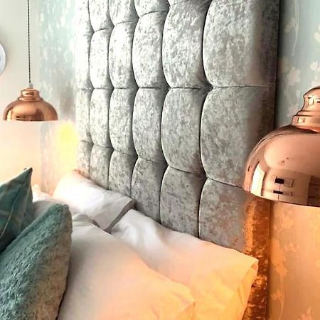 Zipworld Waterfalls Eryri Dogs Welcome 3 Bed Sleeps 5 Blaenau Ffestiniog Eksteriør bilde