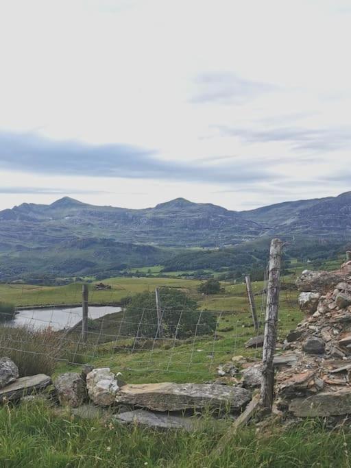 Zipworld Waterfalls Eryri Dogs Welcome 3 Bed Sleeps 5 Blaenau Ffestiniog Eksteriør bilde