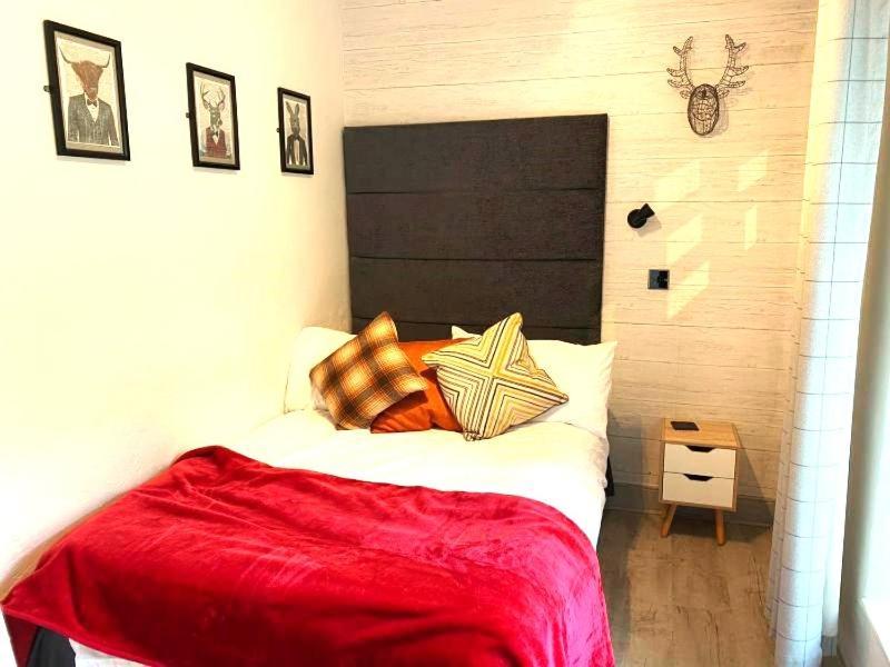 Zipworld Waterfalls Eryri Dogs Welcome 3 Bed Sleeps 5 Blaenau Ffestiniog Eksteriør bilde